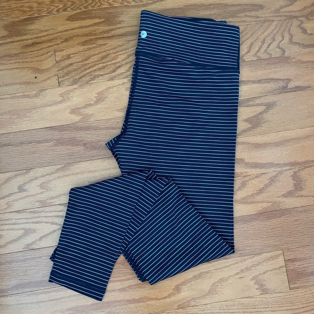 Striped leggings